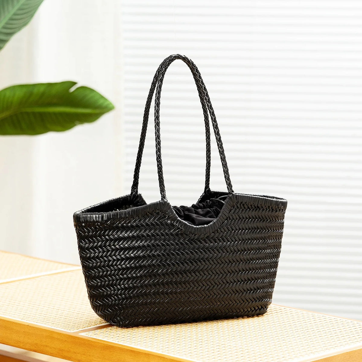 Valentina Matera Large tote in Black
