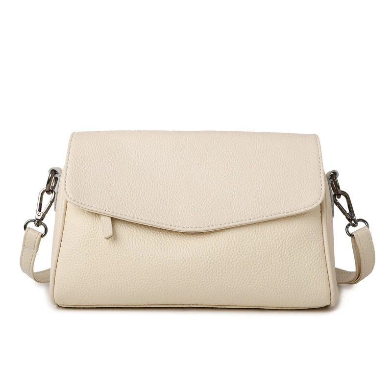 Valentina Fumo tote in Beige