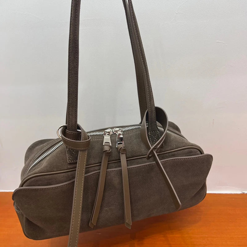 Valentina Linea east west suede shoulder bag in Grey