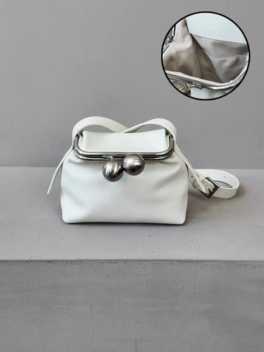 Valentina Garda shoulder bag in Beige