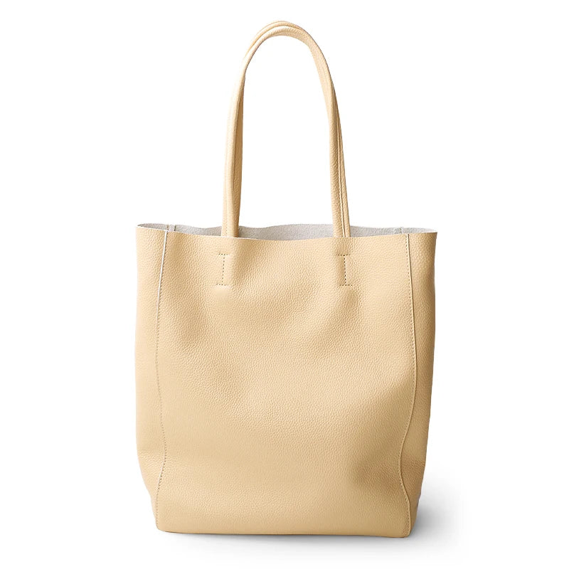 Valentina Perla Small tote in Apricot