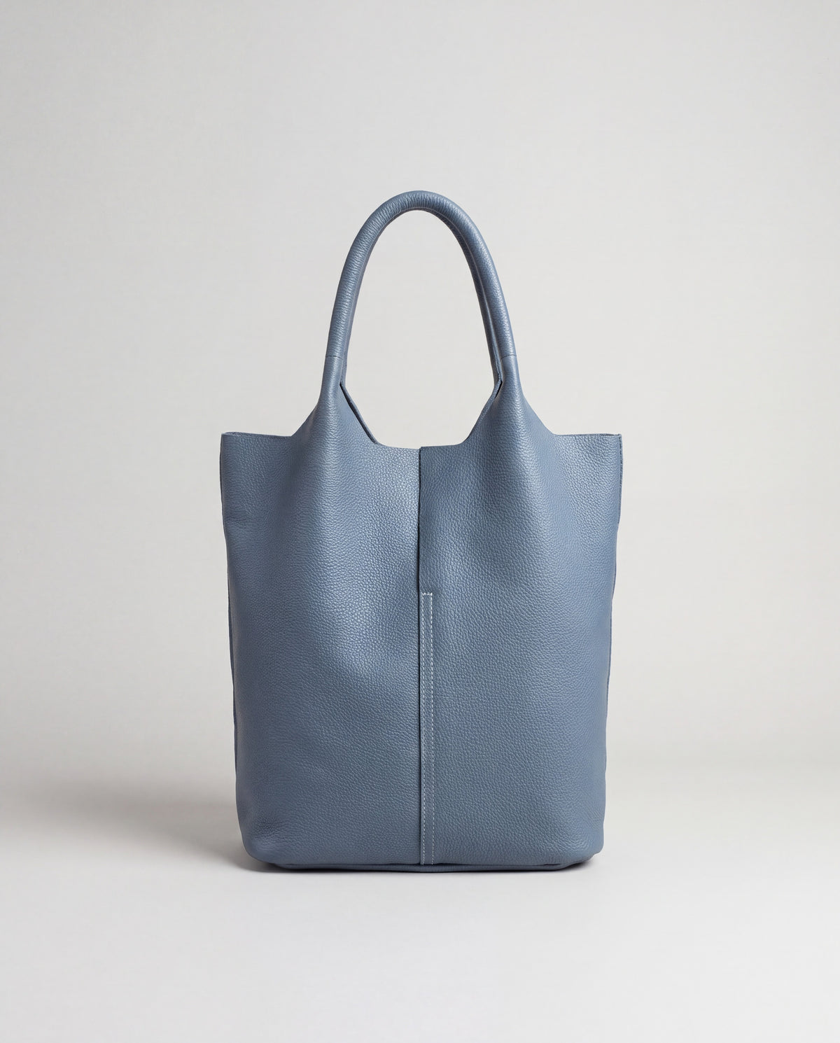 Arco bag in Blue – front view