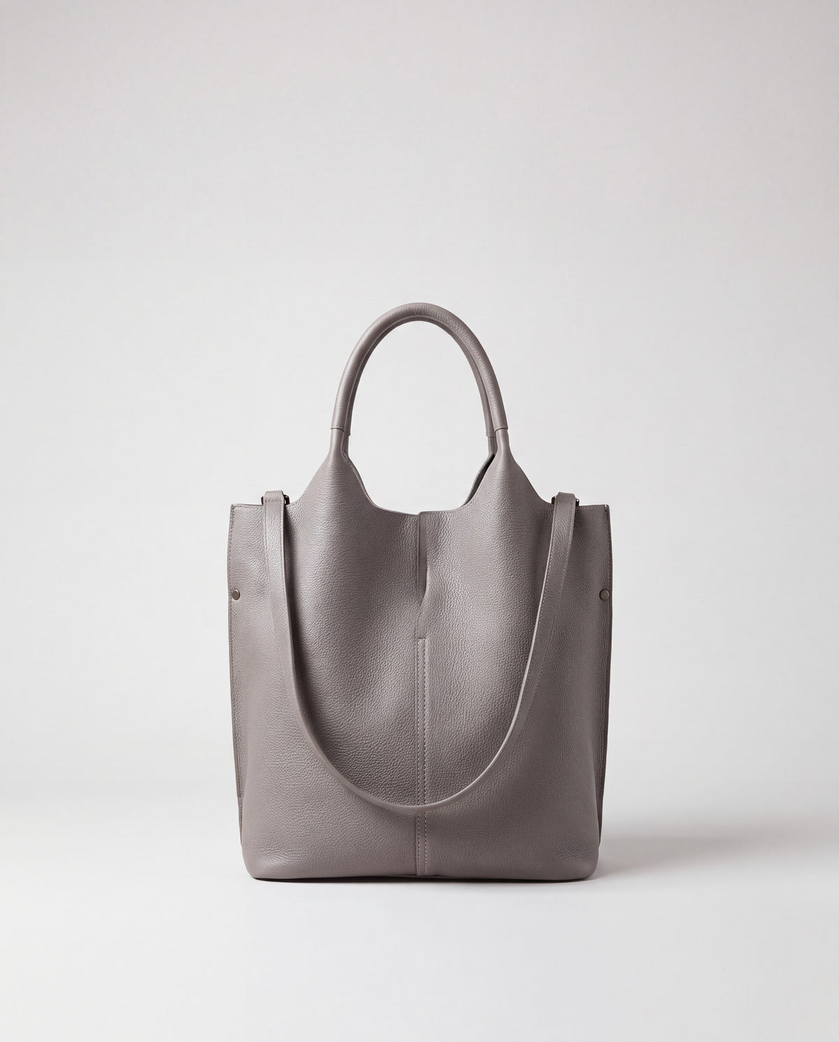 Arco bag in Grey – front view
