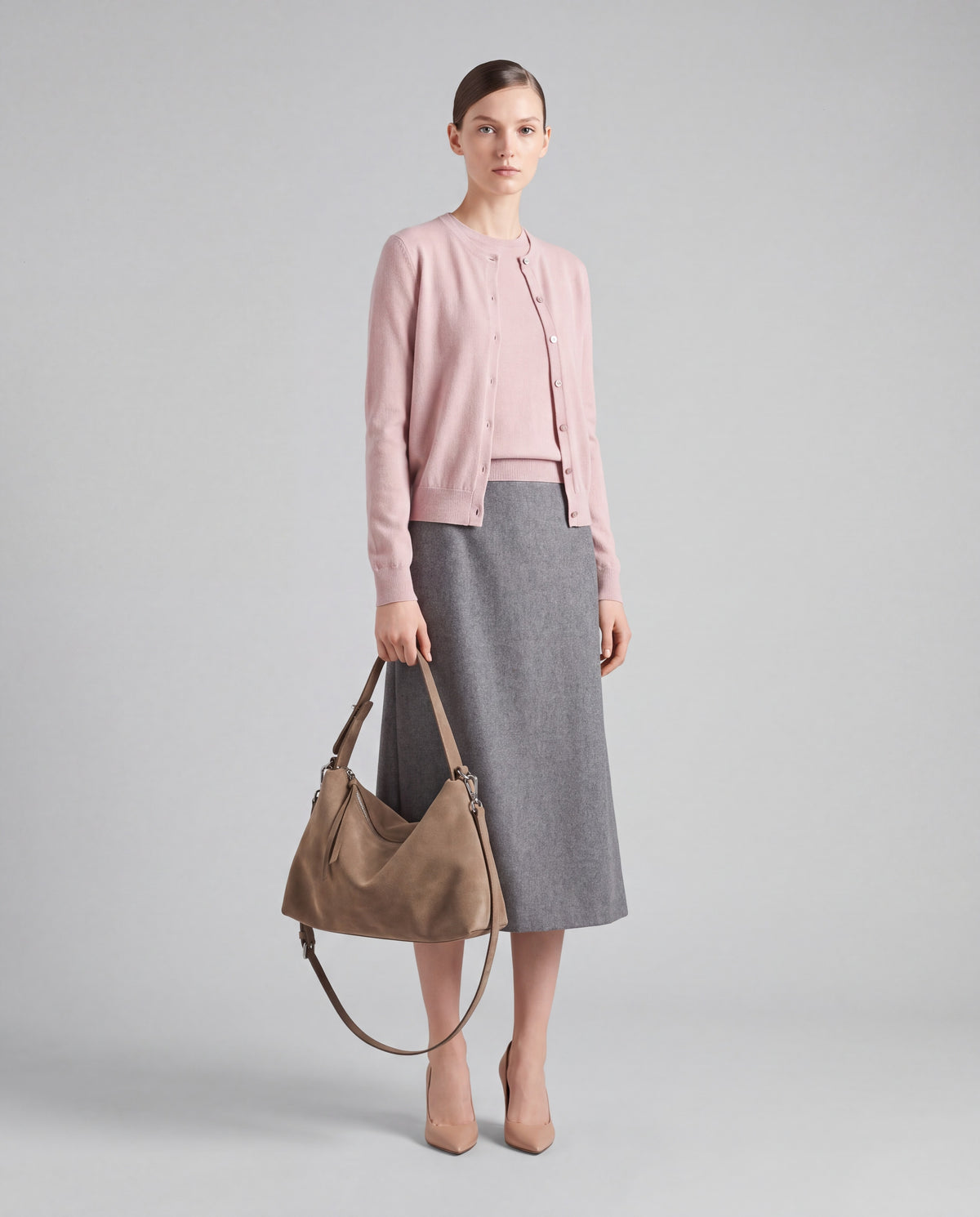 Calma bag in Khaki – worn by model, full length