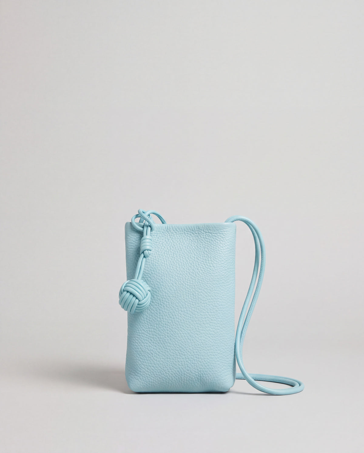 Cara bag in Sky – front view