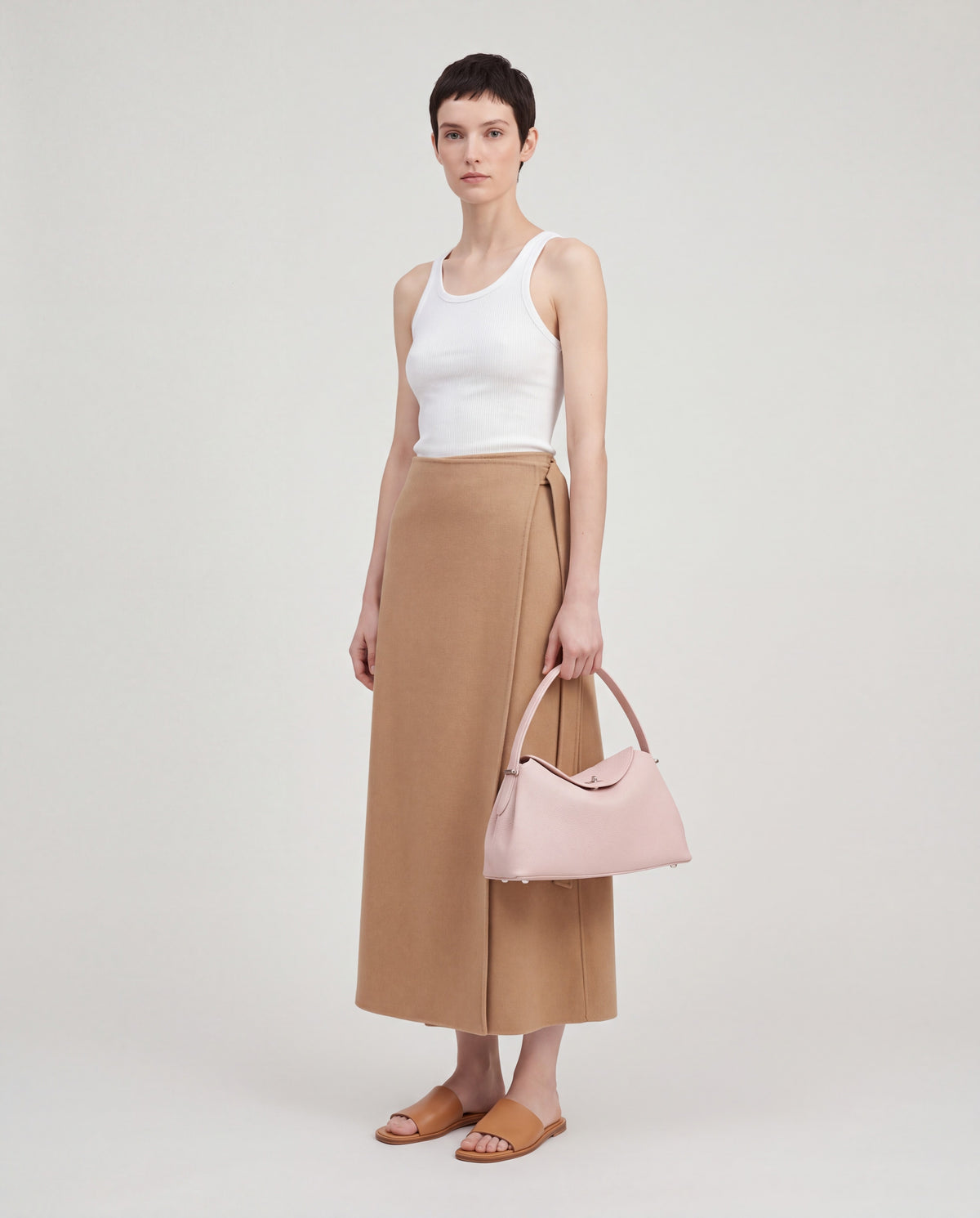 Corda bag in Blush – worn by model, full length