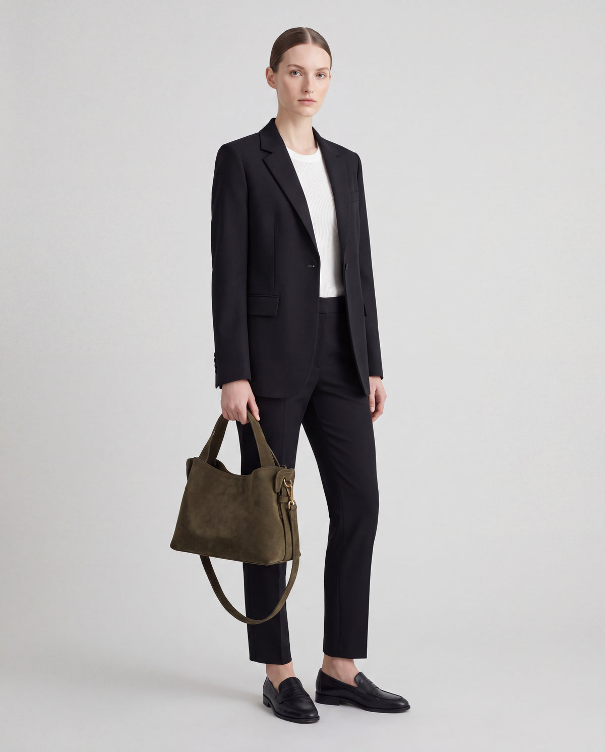 Duomo bag in Olive – worn by model, full length
