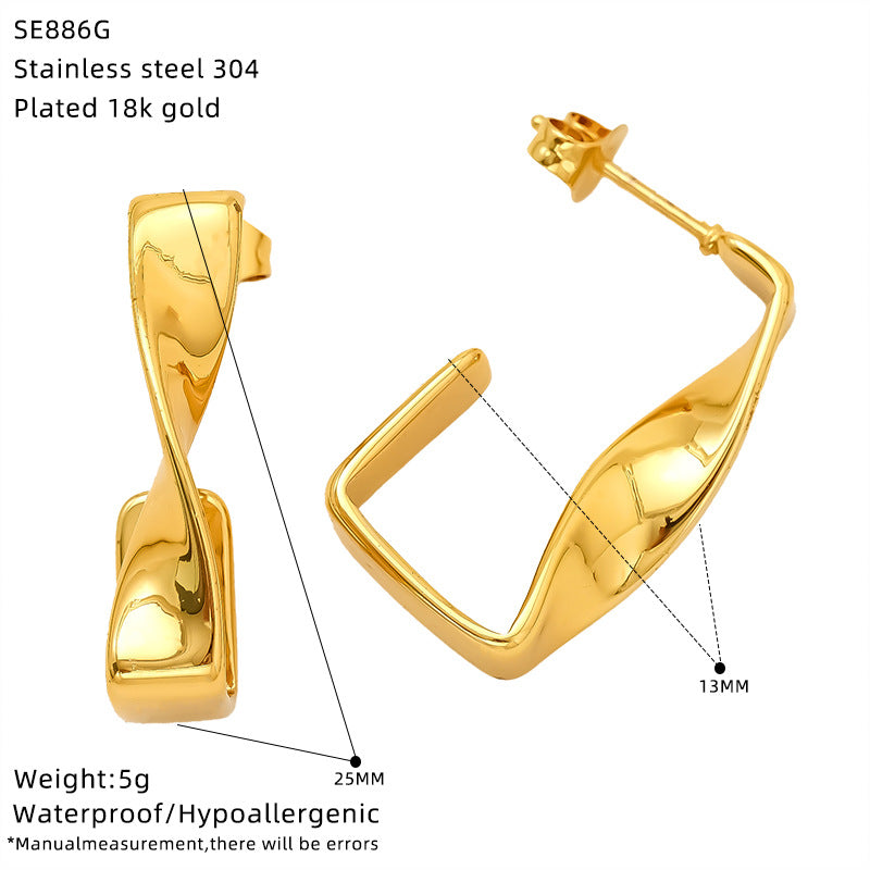 Golden irregular hoop earring with measurement diagram and weight details on white background