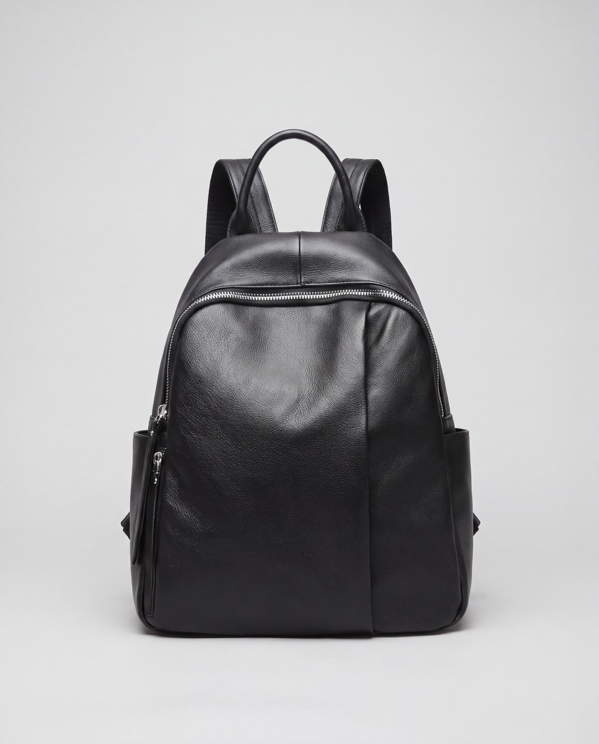 Nero black leather backpack, front view