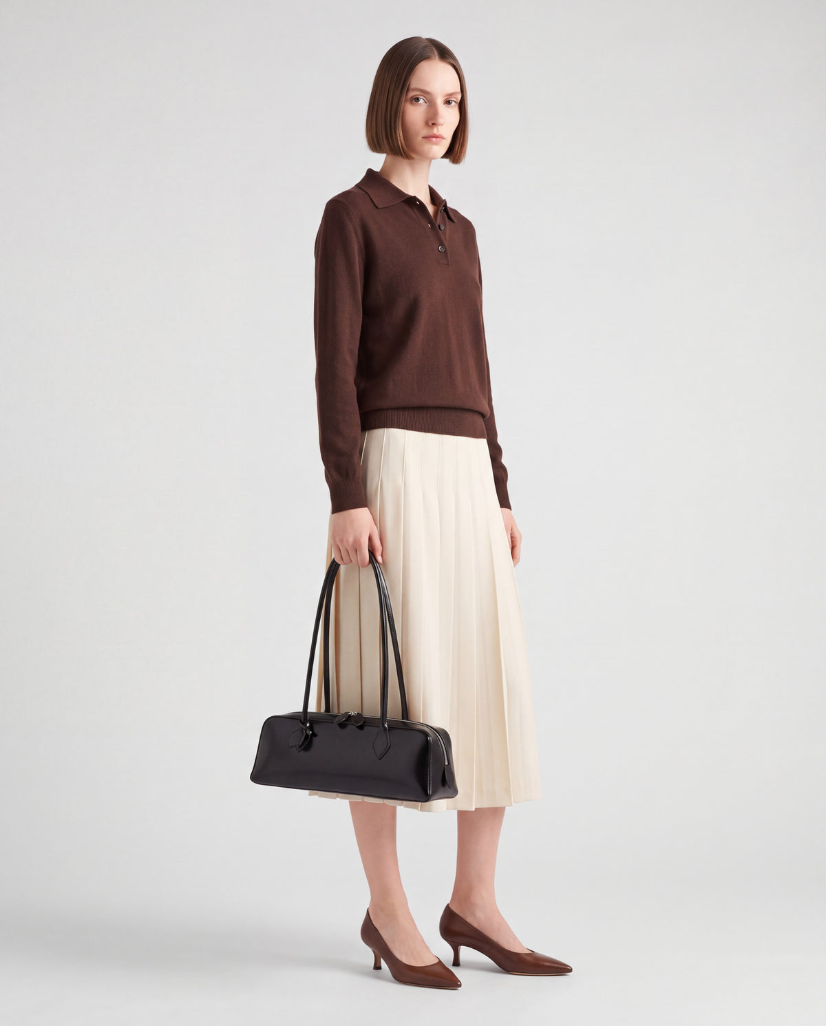 Linda bag in Black – worn by model, full length
