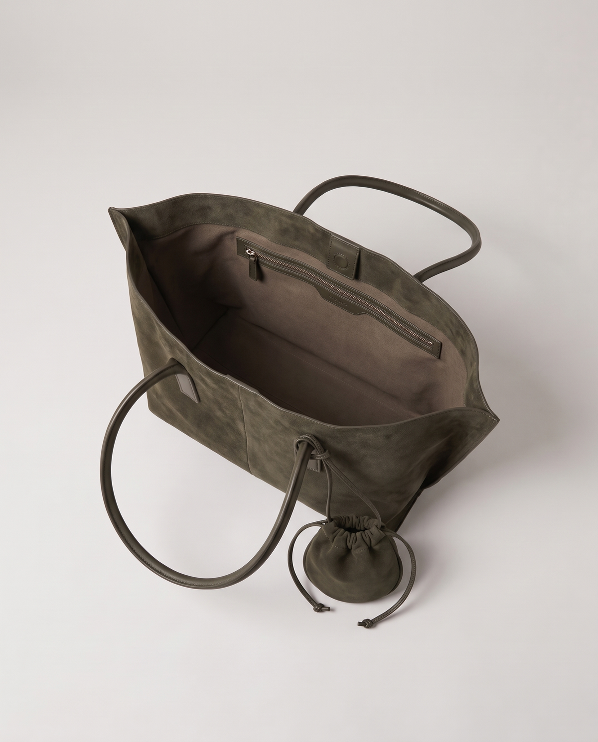 Noce tote in olive, open showing interior