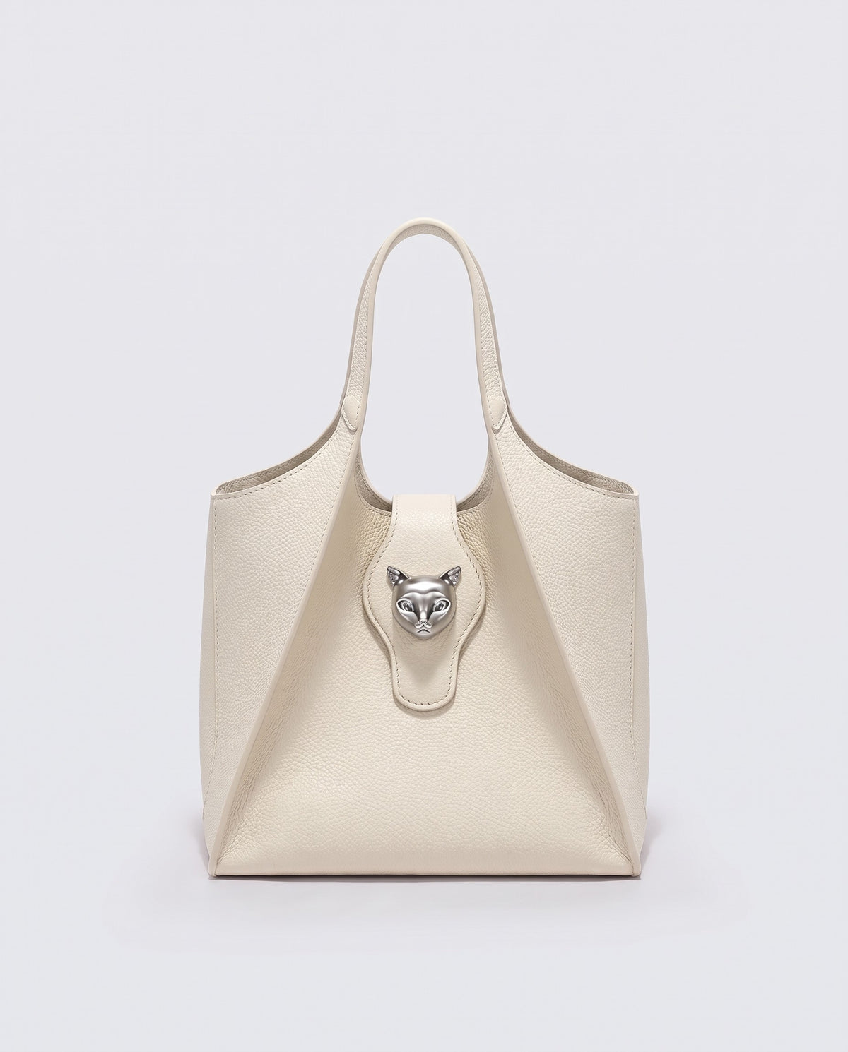 Onda leather tote with cat clasp in Ivory – front view