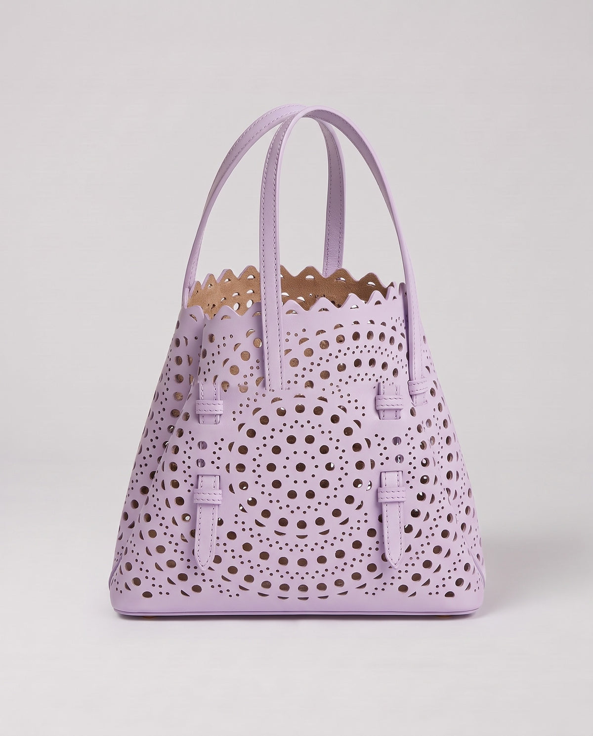 Valentina Urbino Medium bag in Lavender, front view