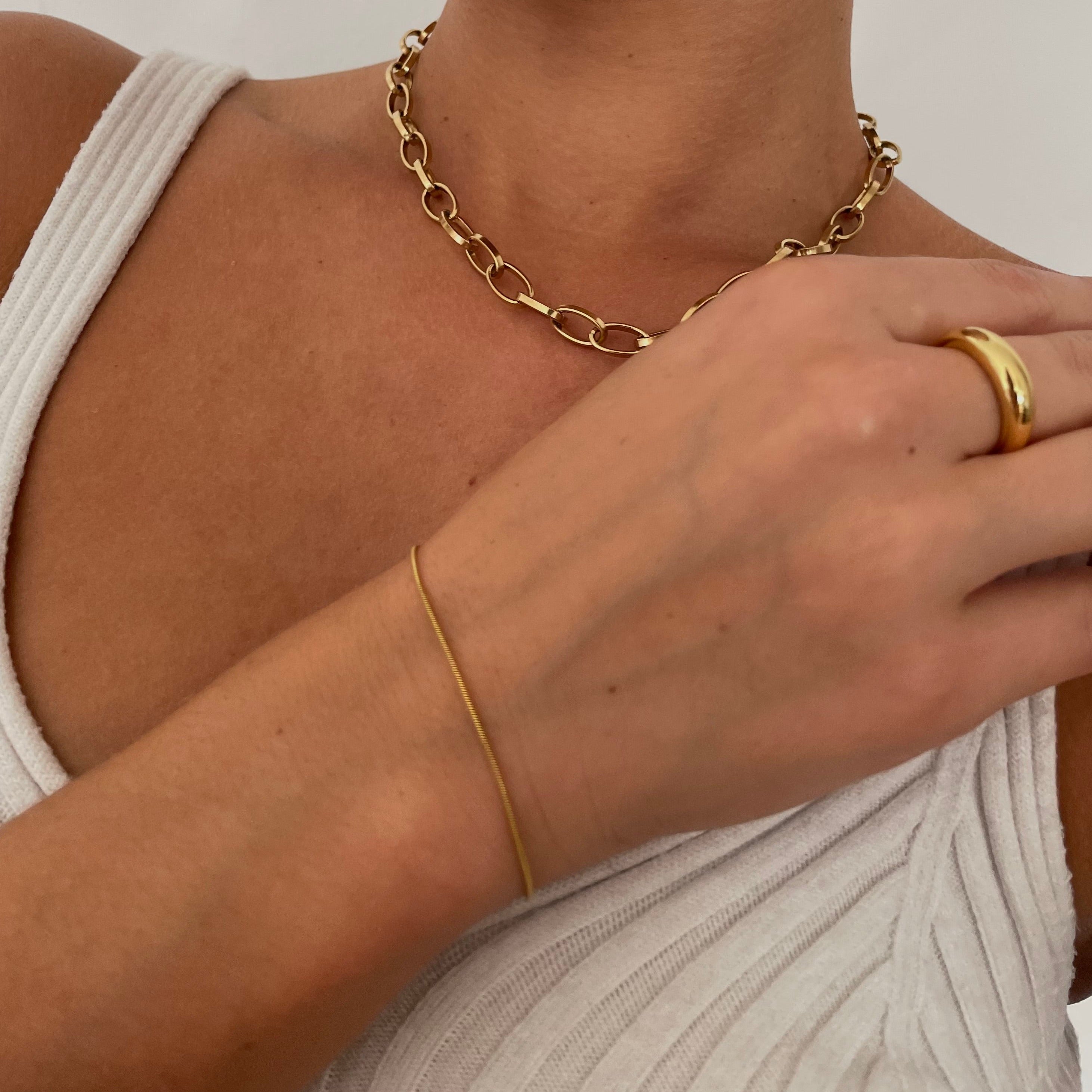 Buy Dainty Gold Bracelet / Gold Chain Bracelet / Gold Bracelet / Delicate  Bracelet / Bridesmaid Bracelet / Thin Gold Bracelet / Gifts for Her Online  in India - Etsy