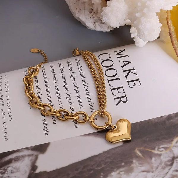 Womens Gold Love Heart Bracelet